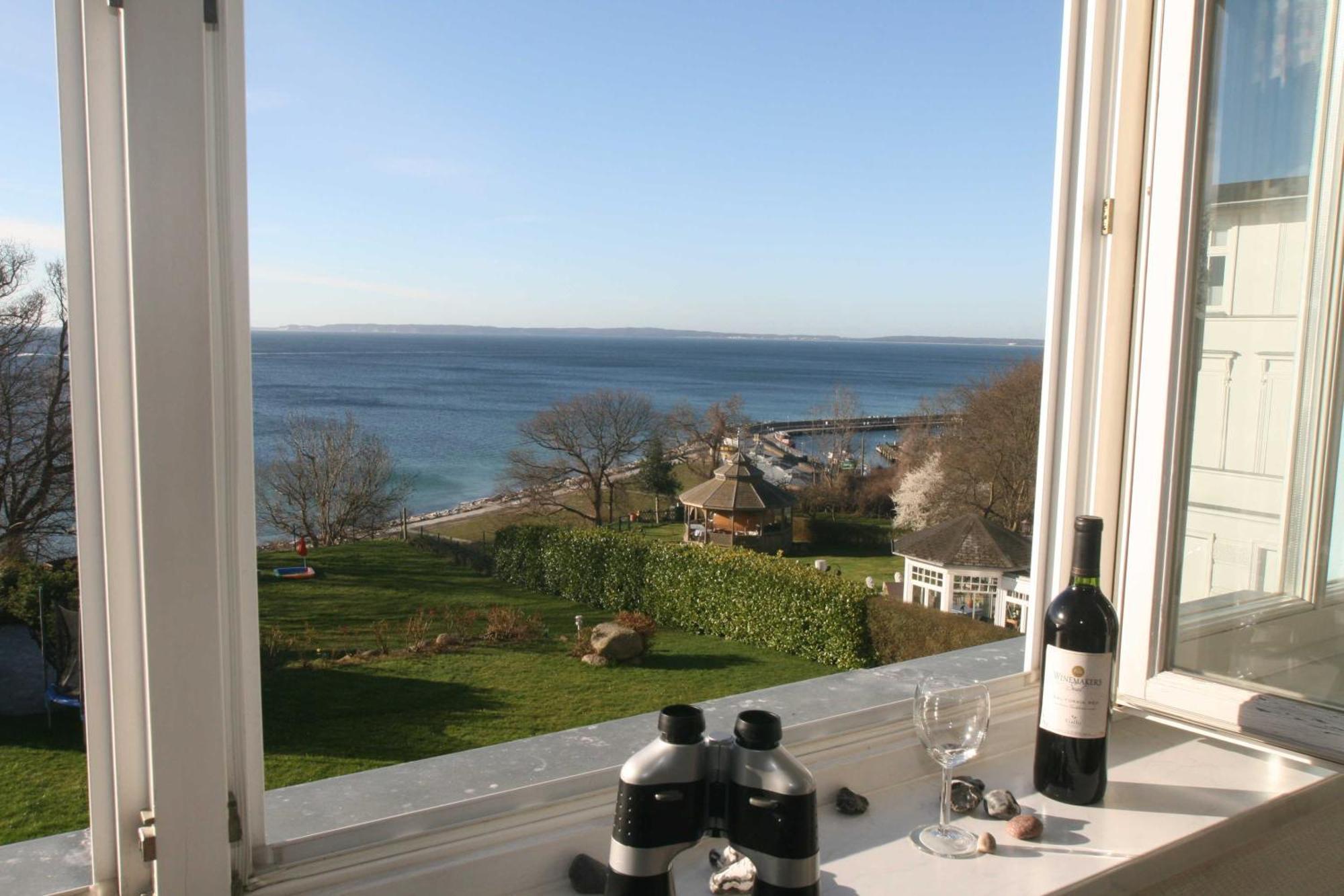 Villa Feodora - Das Haus Mit Dem Einzigartigen Seeblick Sassnitz Extérieur photo